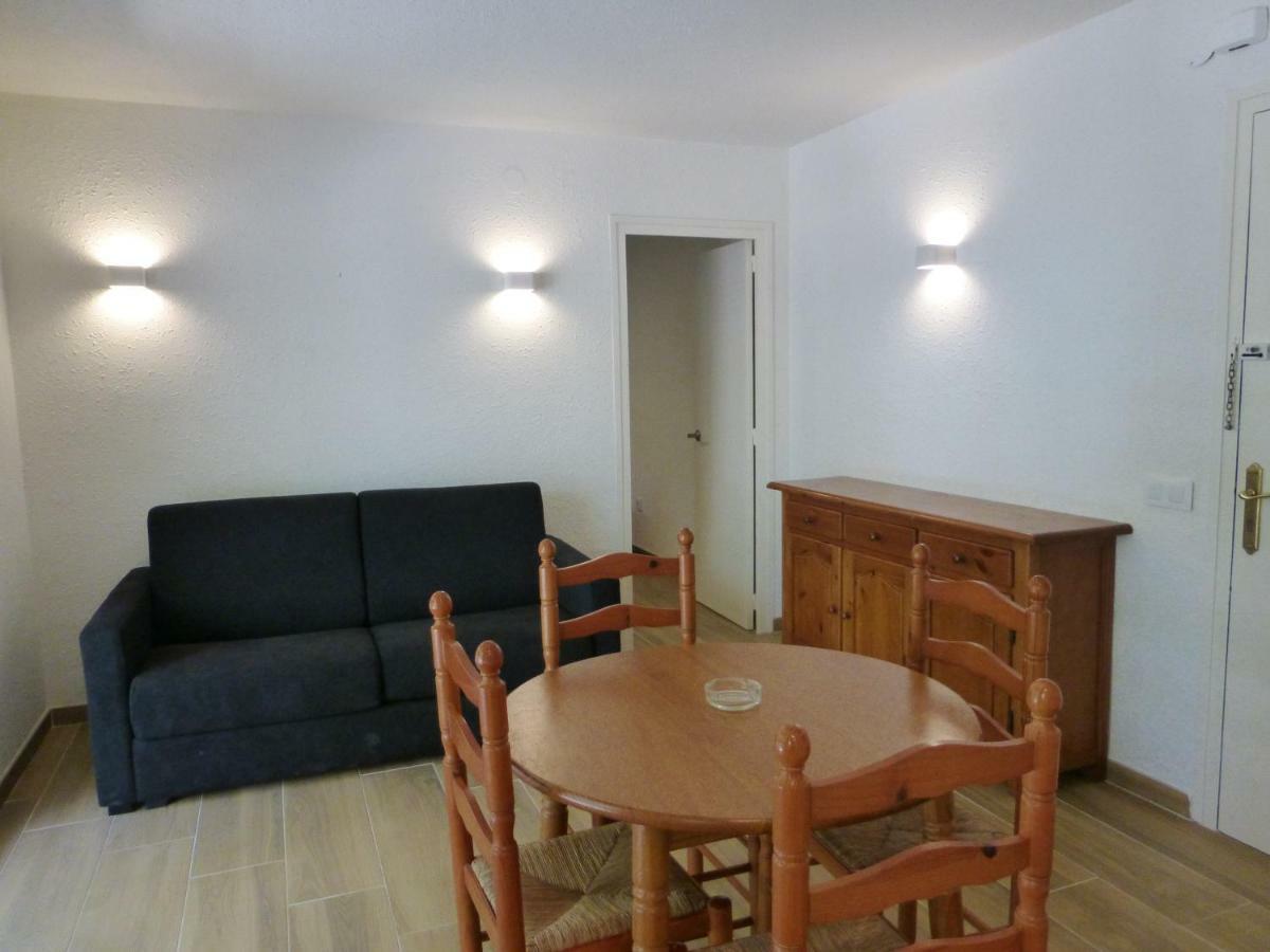 Rentalmar Delfos Playa Salou Bagian luar foto